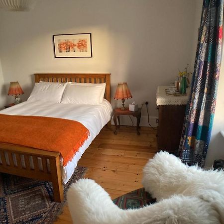 Frizenham Farmhouse Little Torrington 外观 照片