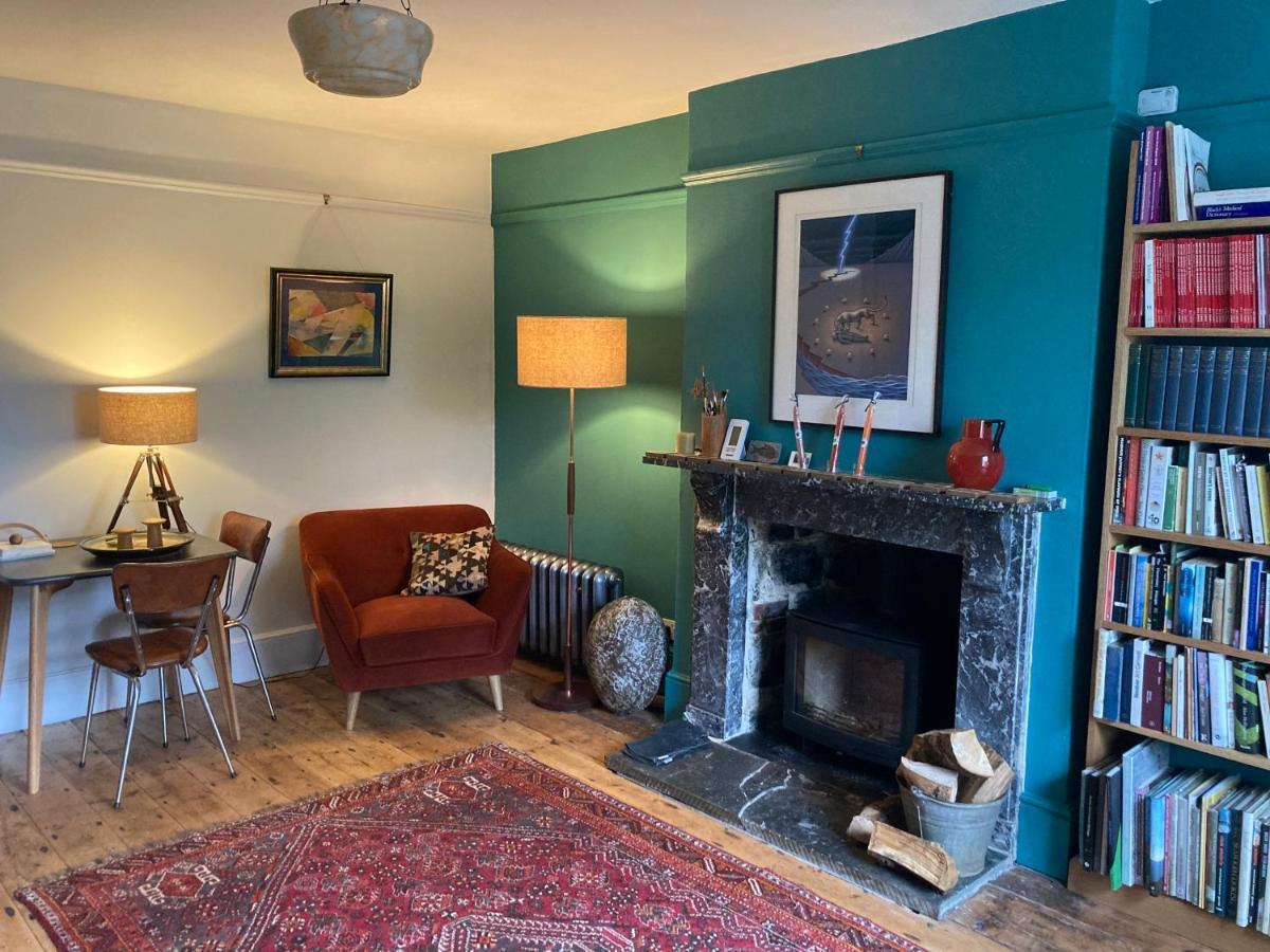 Frizenham Farmhouse Little Torrington 外观 照片