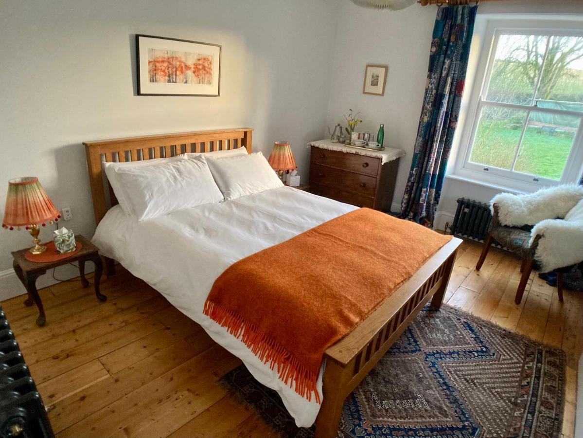 Frizenham Farmhouse Little Torrington 外观 照片